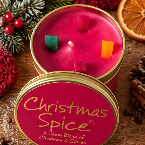 Christmas Spice Scented Candle – A Warm Blend of Cinnamon & Cloves!